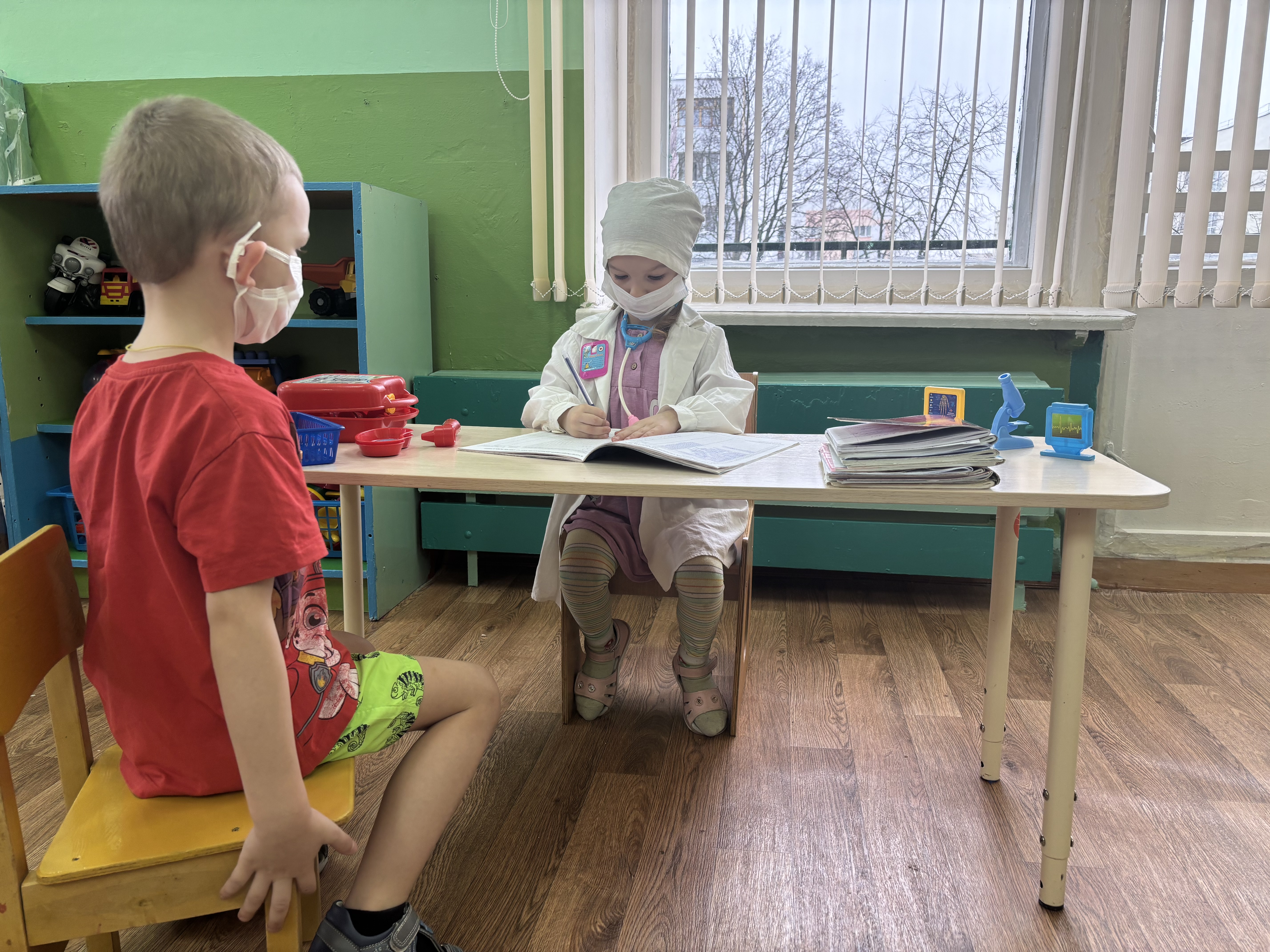День здоровья в детском саду: Сюжетно-ролевая игра «Доктор Айболит» в средней группе