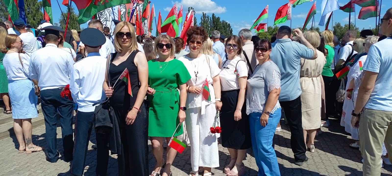 С Днем Независимости, Беларусь